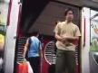 video Metroyu Banyo Sanan Güzel